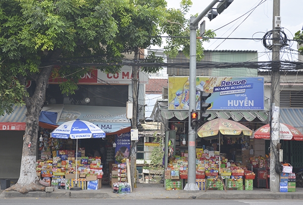 Đà Nẵng vắng lặng ngày giãn cách