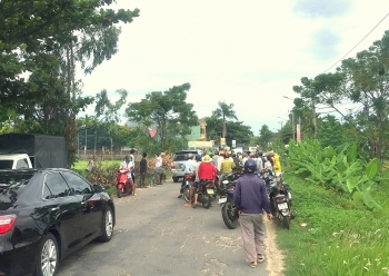 quang nam no lon trong dong rac ven duong mot phu nu tu vong