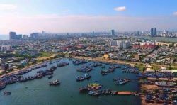 Đà Nẵng nghiêm cấm tàu thuyền ra khơi, yêu cầu đảm bảo an toàn