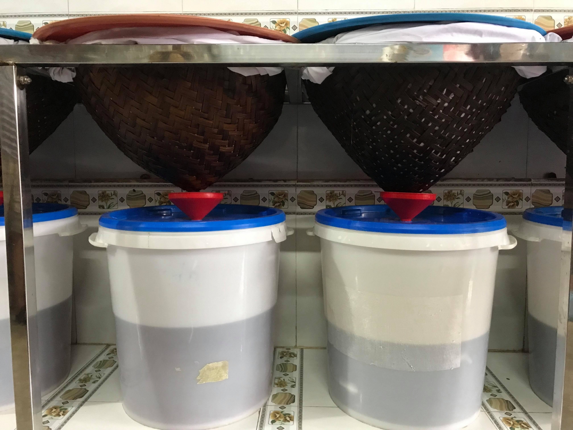 nuoc mam nam o va noi lo di san