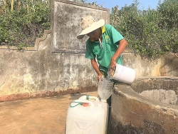 Lý Sơn: Chuyện về người gánh nước thuê cuối cùng ở giếng Vua 700 năm tuổi