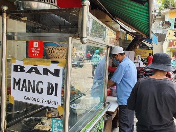 Vùng xanh Đà Nẵng được bán mang về, nhiều chủ quán vui mừng