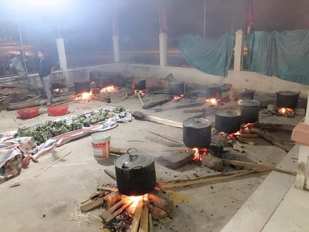 Những ngày mưa lũ ở miền Trung mới thấy hết ý nghĩa cụm từ 