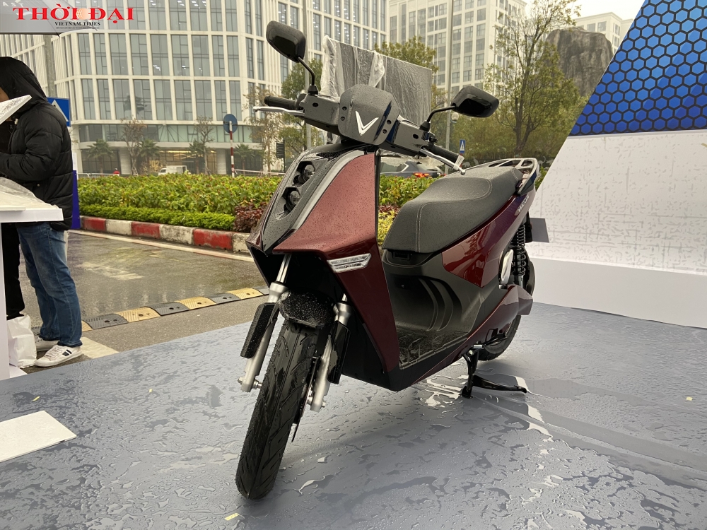 VinFast tung bộ đôi xe máy điện ngay trước Tết Tân Sửu
