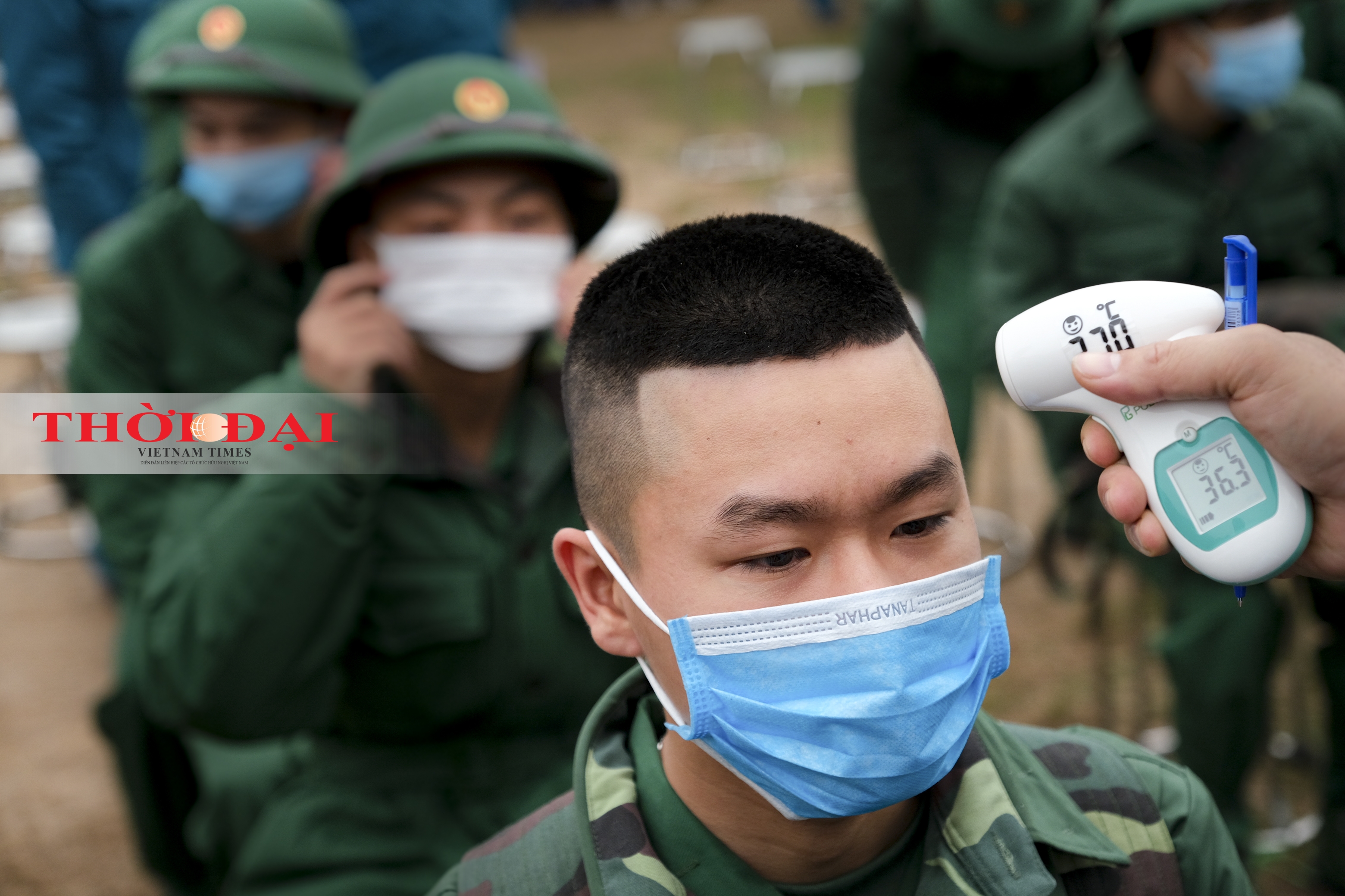 dong anh hon 200 tan binh len duong thuc hien nghia vu quan su