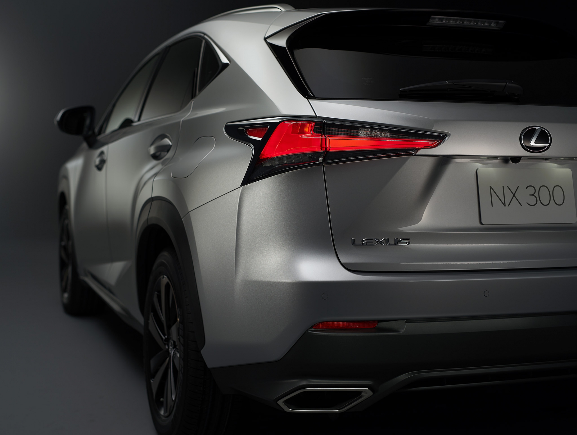 lexus nx 300 2020 ra mat khach hang viet tang nhe 50 trieu dong