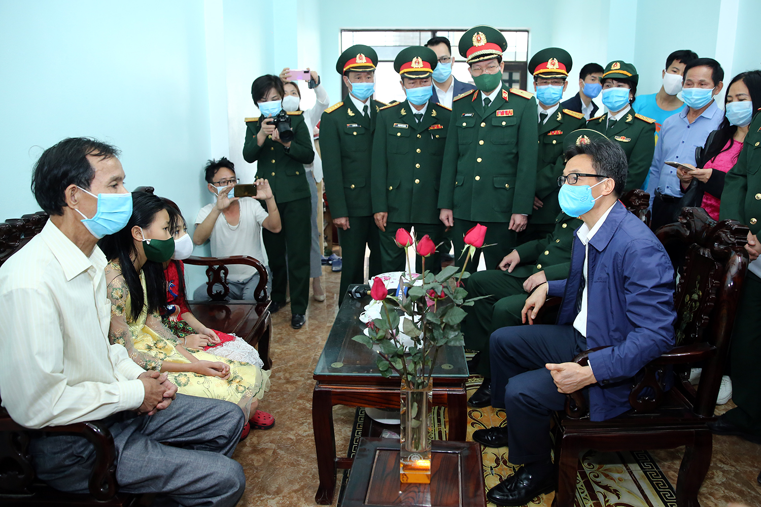 Tất niên đặc biệt ở “khu dân cư chiến đấu”