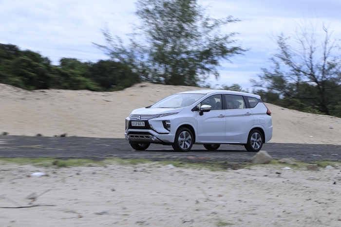 dai dien mitsubishi noi gi ve chiec xpander dau tien bi loi bom xang