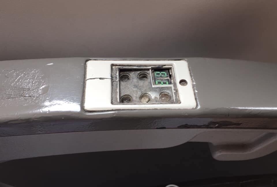 jetstar lai lon ghe may bay van rach buom