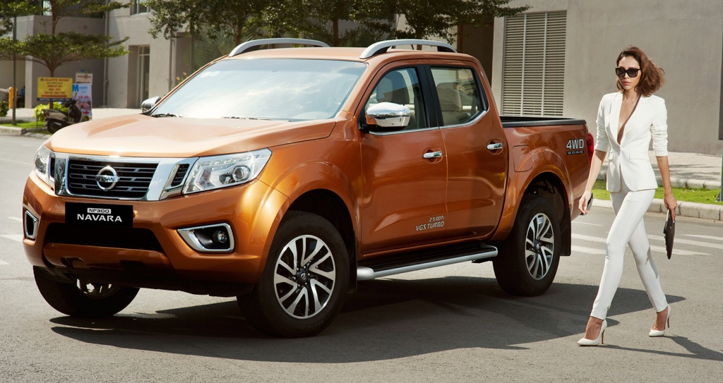 hon 600 xe ban tai navara bi trieu hoi do loi o khoa