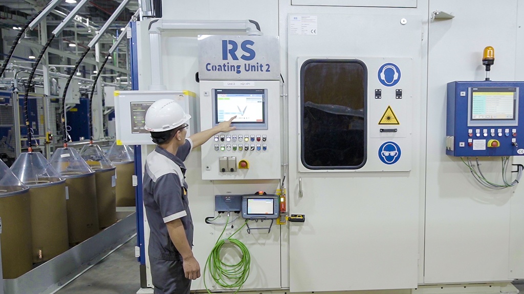 vinfast chinh thuc khanh thanh nha may san xuat o to