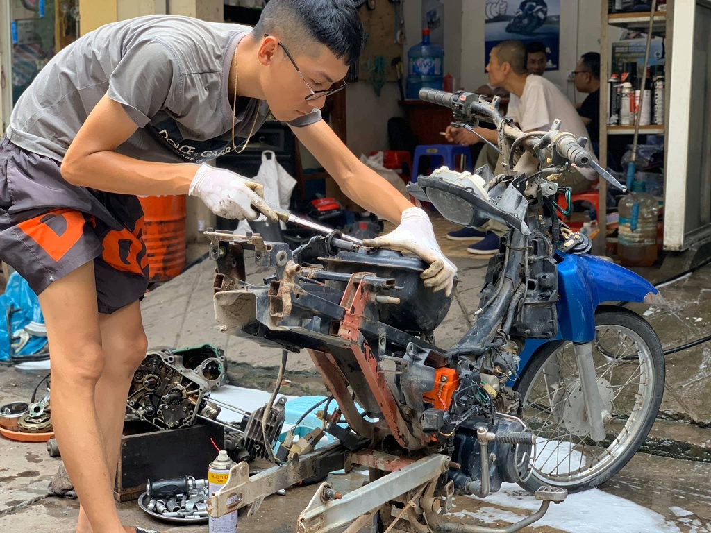 dung xe moi thu choi cua nhung nguoi tre dam me