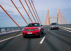 Jaguar Land Rover ưu đãi "khủng" tới gần 300 triệu cho khách hàng