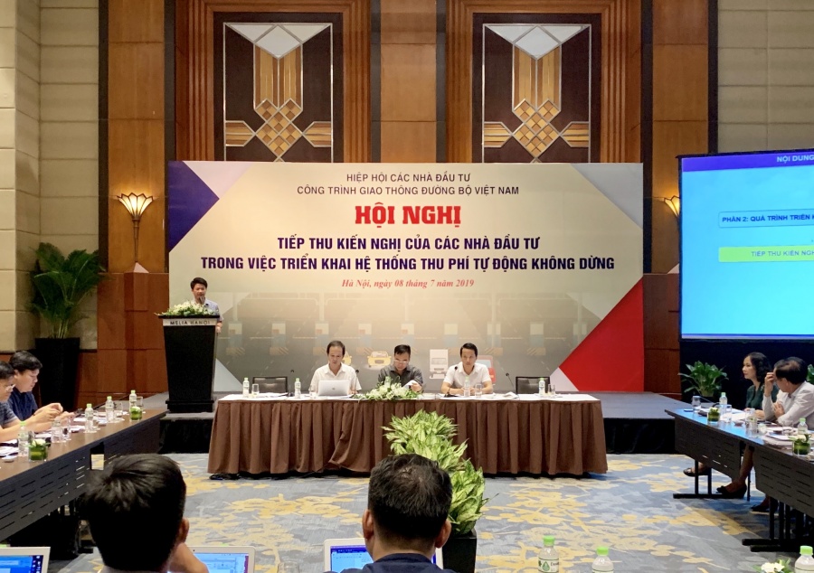 hiep hoi cac nha dau tu bot tiep tuc phan bac ve thu phi khong dung