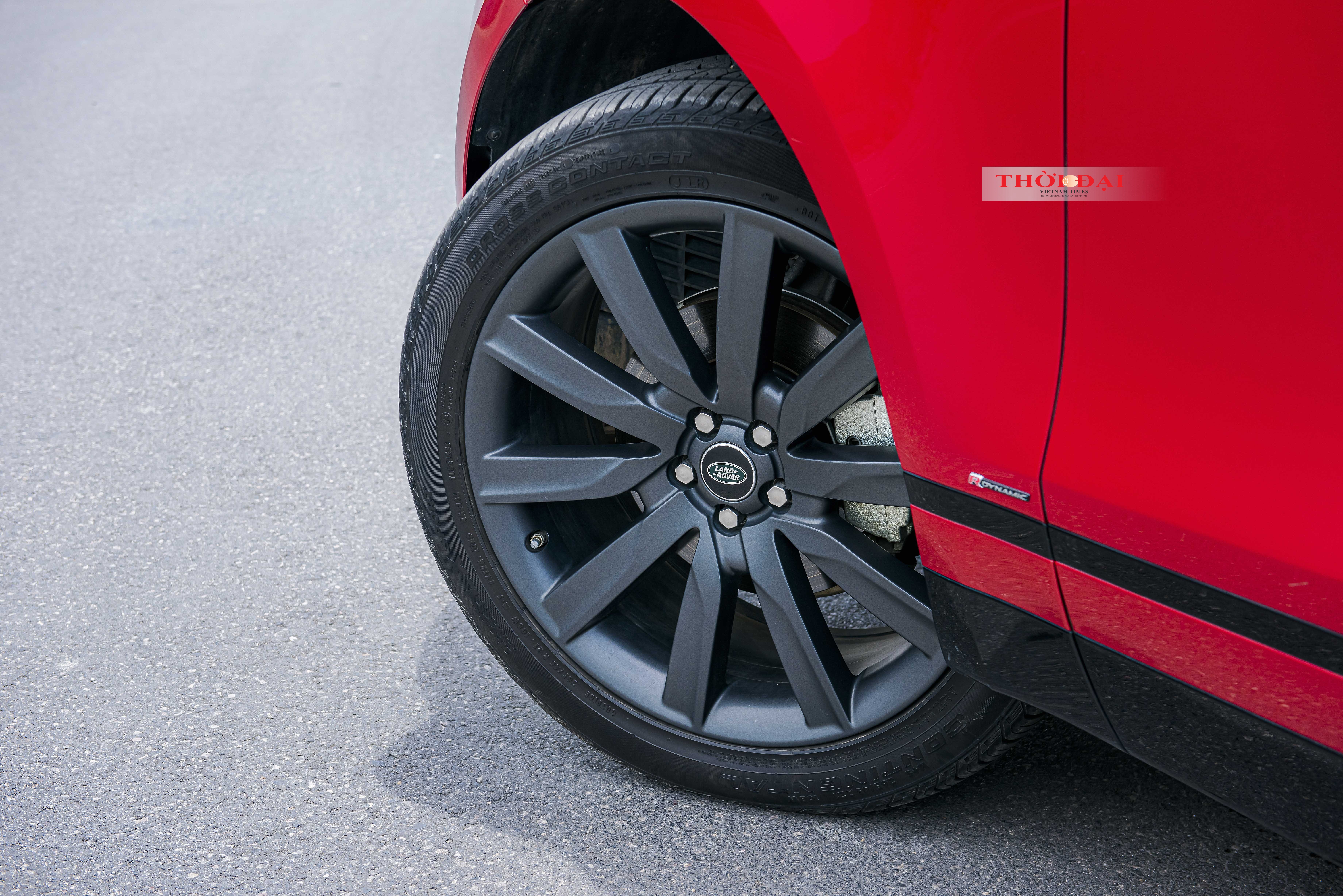 Ảnh: Chi tiết Range Rover Velar có giá hơn 5,4 tỷ đồng