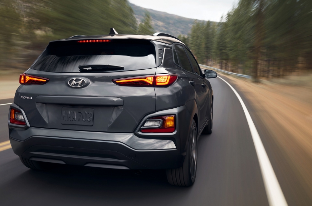 3035 2021 hyundai kona night edition 5