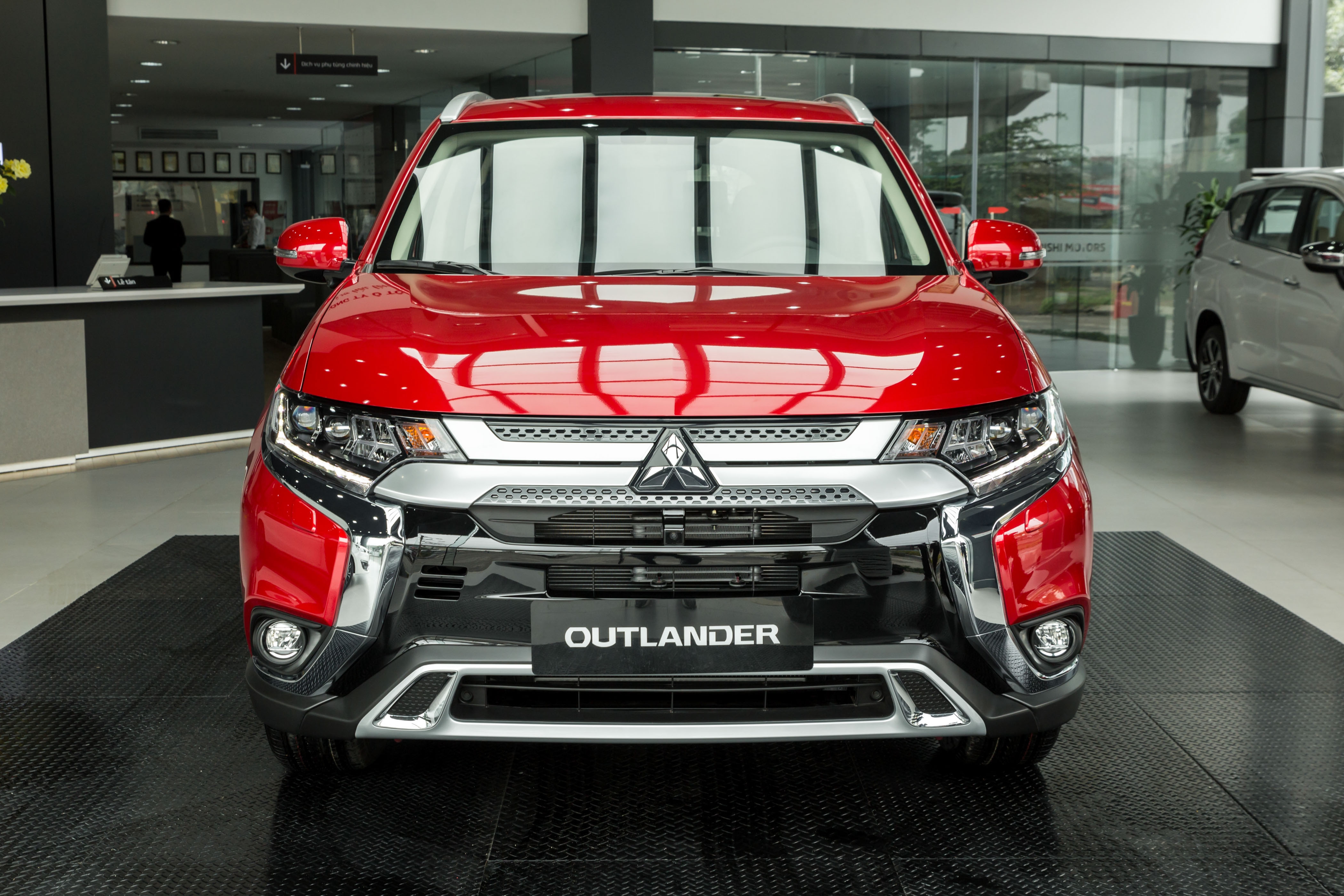 anh chi tiet ban nang cap mitsubishi outlander 2020 vua ra mat 3