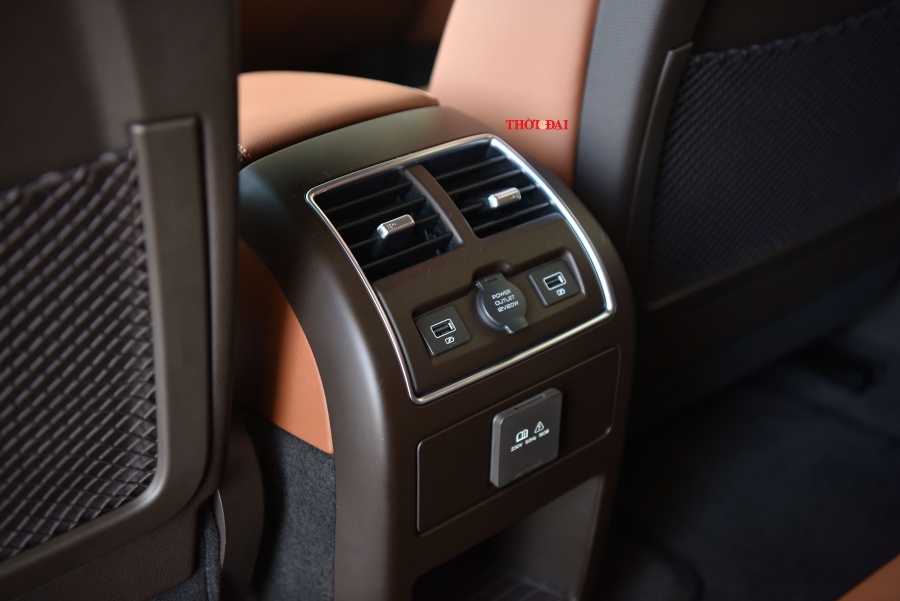 anh chi tiet suv vinfast lux sa20 ban thuong mai