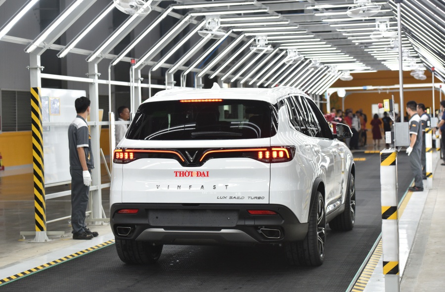 anh chi tiet suv vinfast lux sa20 ban thuong mai