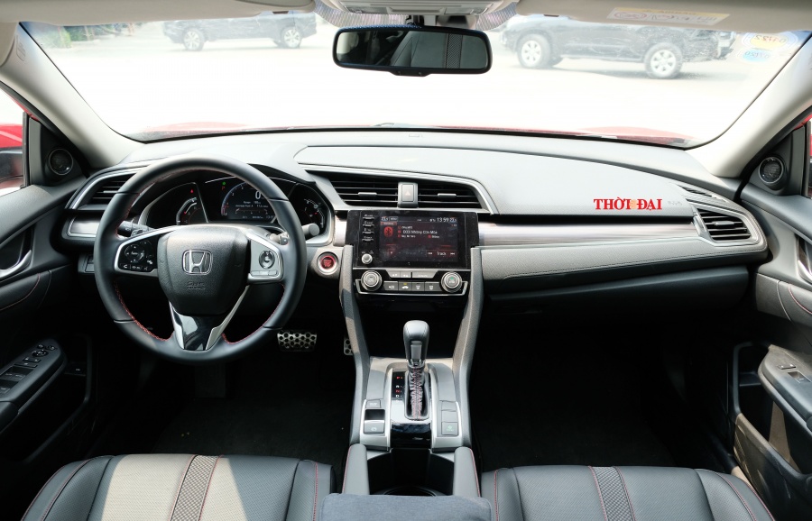 honda civic rs 2019 tre khoe nhung kem the thao vi hop so cvt