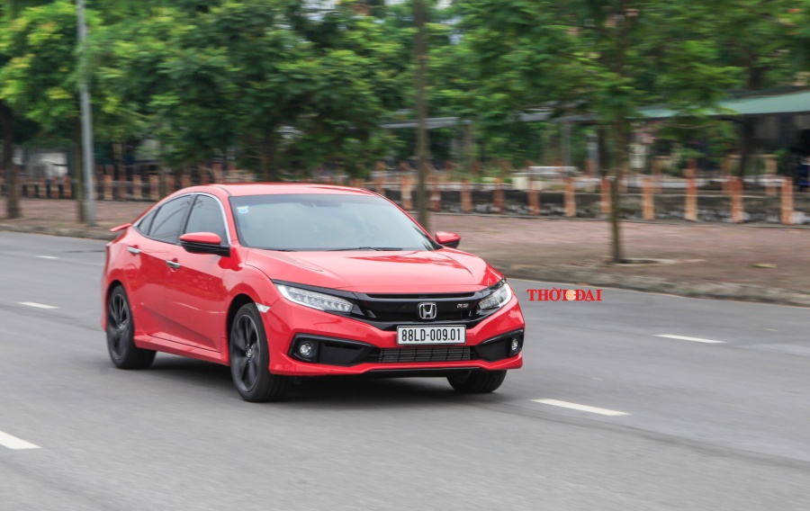 honda civic rs 2019 tre khoe nhung kem the thao vi hop so cvt