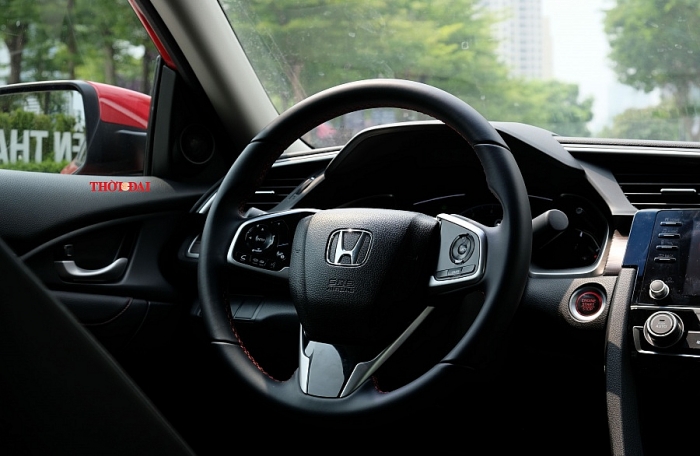 honda civic rs 2019 tre khoe nhung kem the thao vi hop so cvt