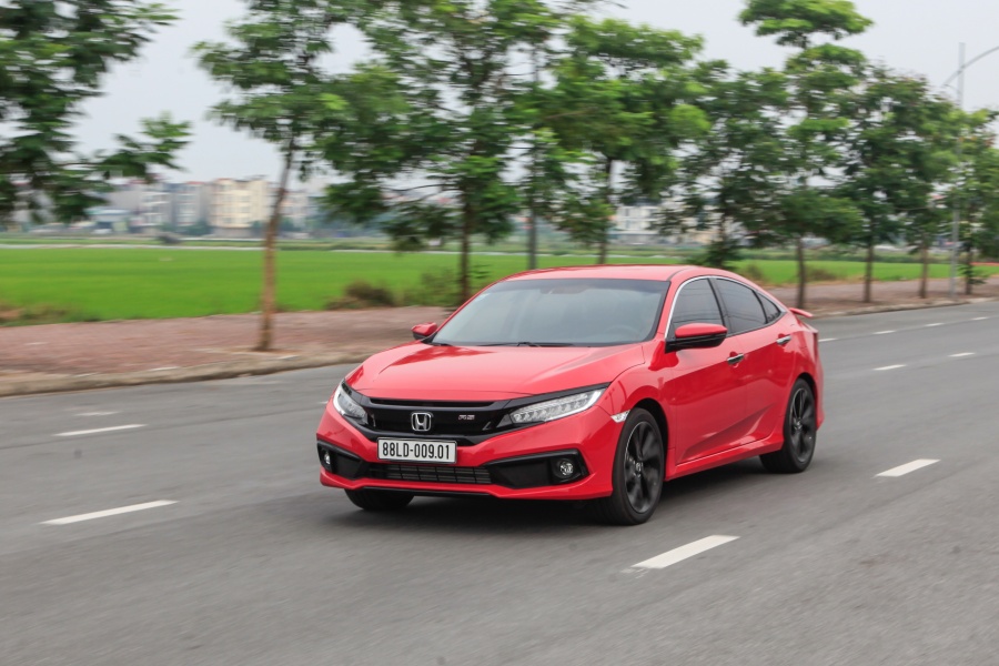 honda civic rs 2019 tre khoe nhung kem the thao vi hop so cvt