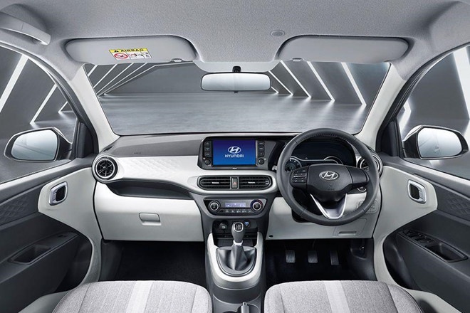 hyundai gioi thieu grand i10 the he moi gia chi 9700 usd