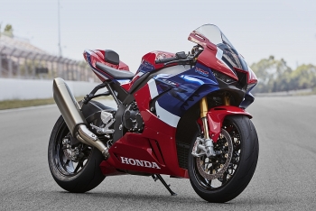 Honda giới thiệu bộ đôi CBR1000RR-R tại Việt Nam