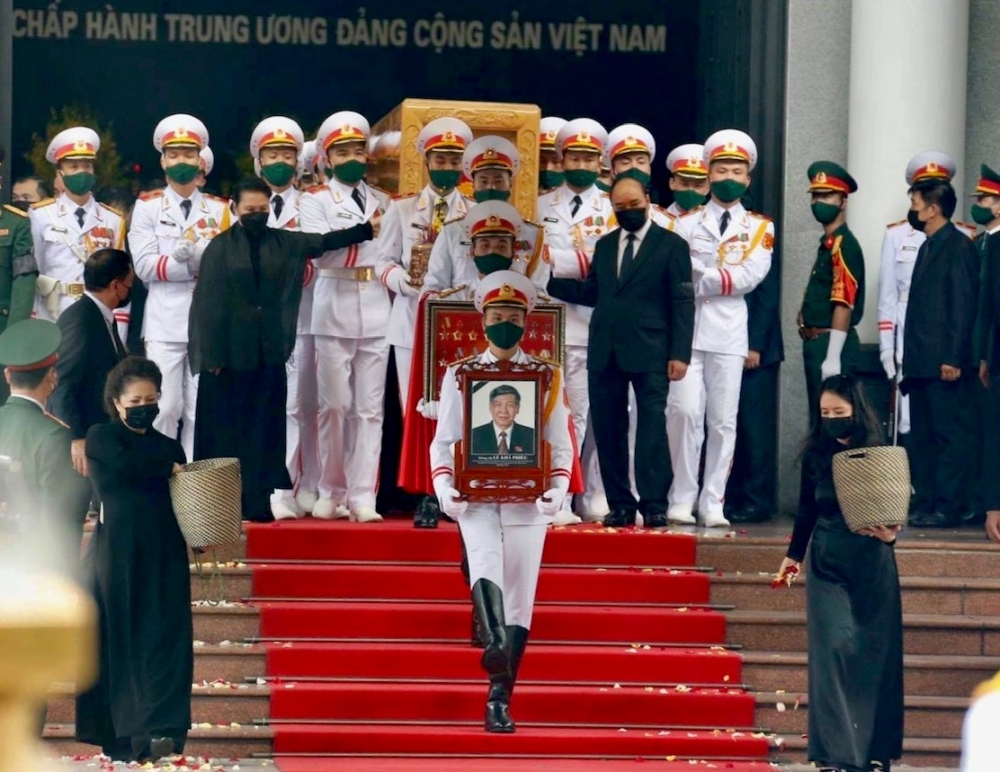le truy dieu nguyen tong bi thu le kha phieu