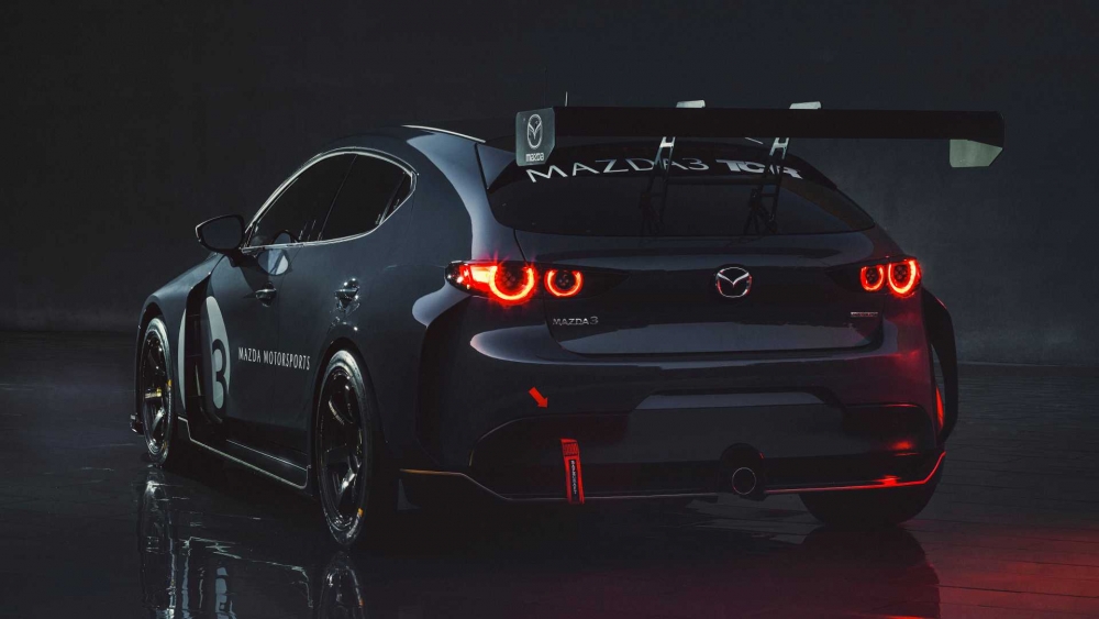 Mazda3 TCR chưa thể tham gia đua do dịch COVID-19