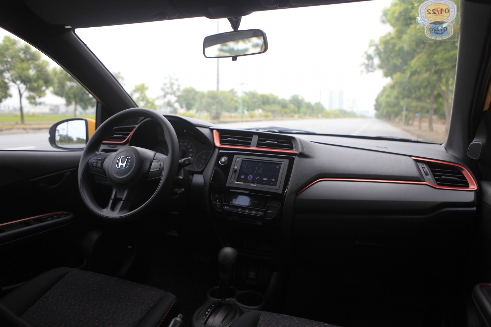 honda brio tan binh sang gia trong phan khuc xe hang a