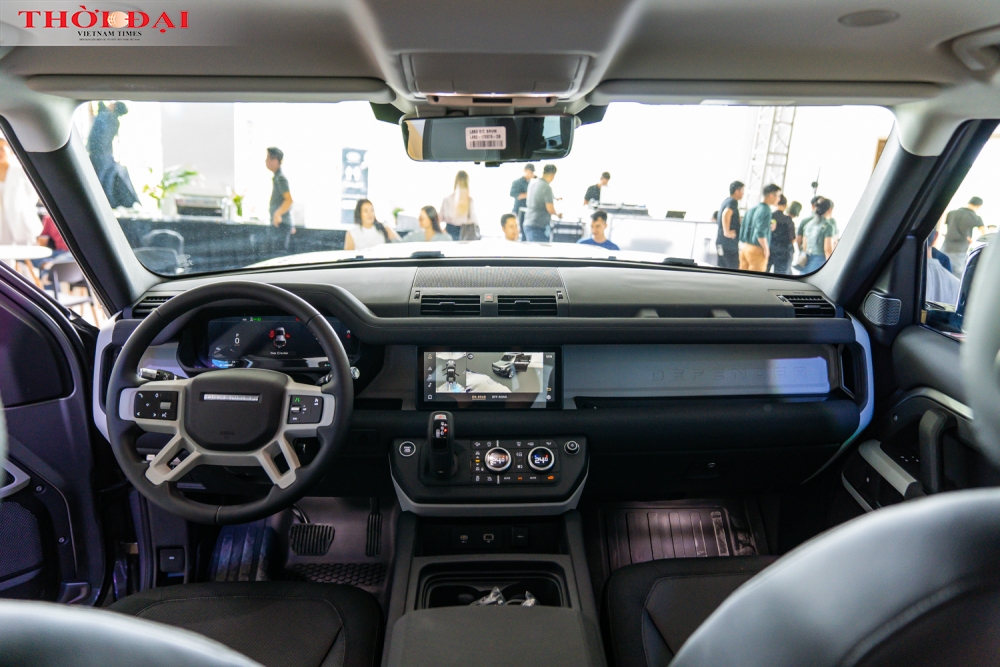 Chi tiết Land Rover Defender 2020 vừa ra mắt khách hàng Việt Nam