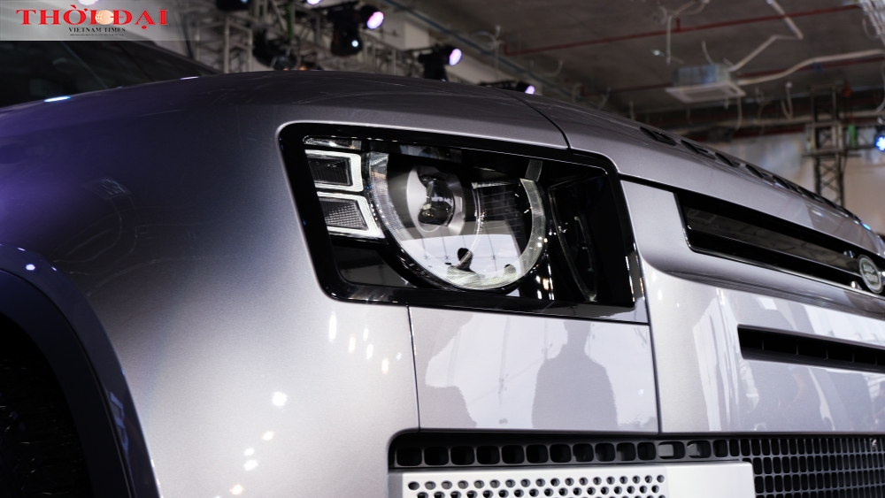 Chi tiết Land Rover Defender 2020 vừa ra mắt khách hàng Việt Nam