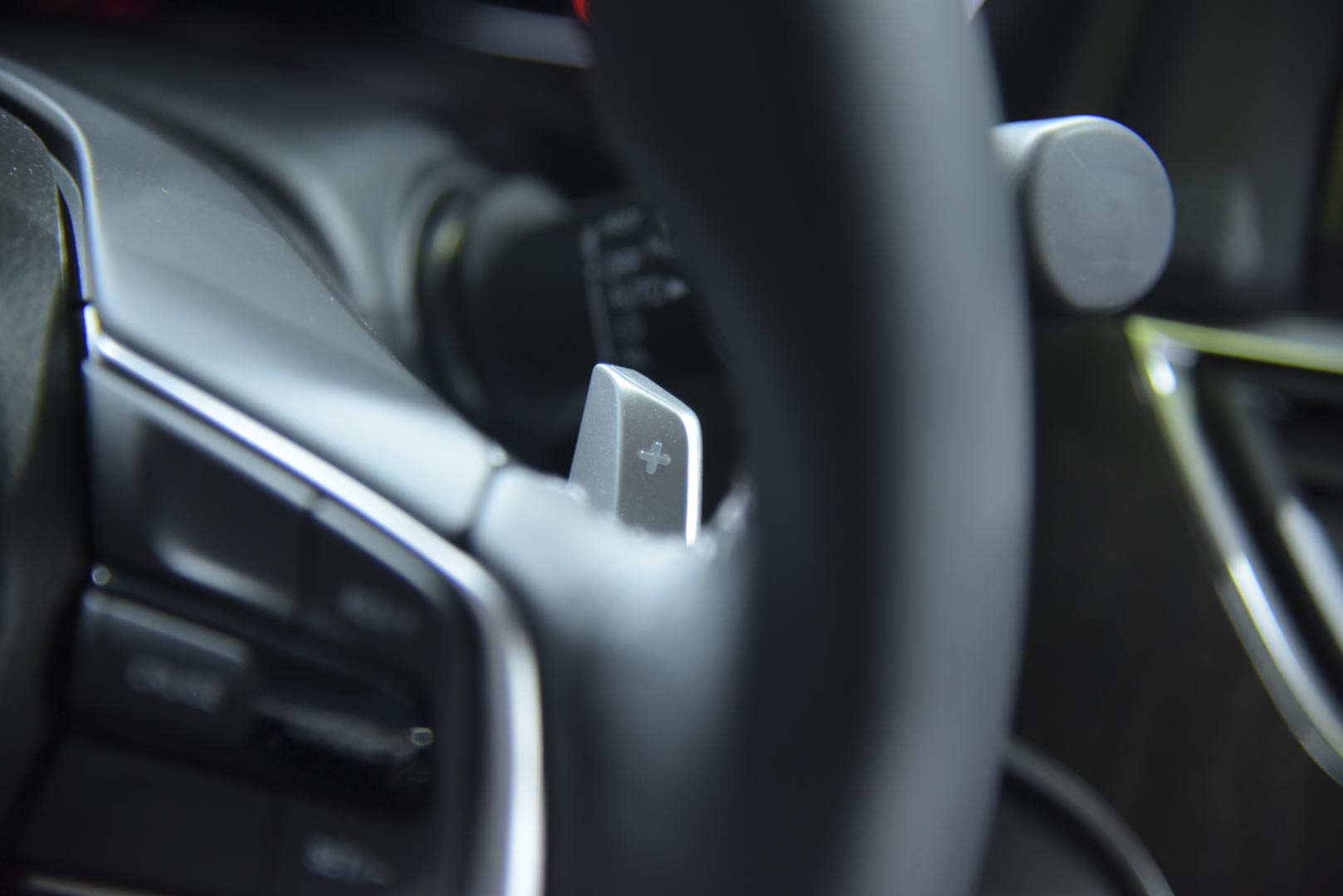 anh chi tiet honda accord 2019 gia hon 13 ty dong