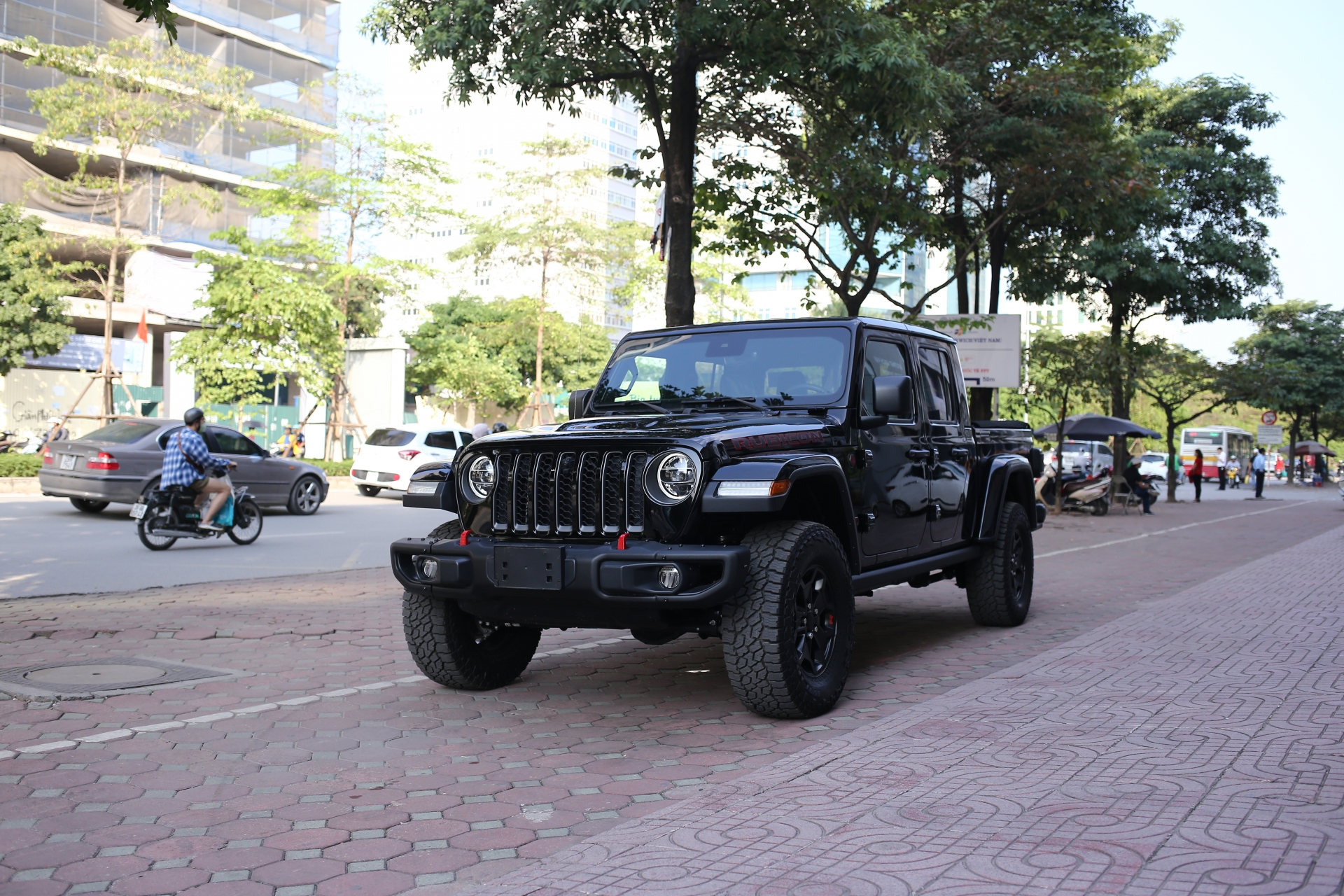 Video: Cận cảnh xe Jeep Gladiator Rubicon độc nhất Việt Nam, giá gần 4 tỉ đồng