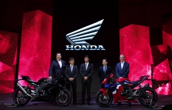 Honda giới thiệu bộ đôi CBR1000RR-R Fireblade và CBR1000RR-R Fireblade SP mới tại EICMA 2019