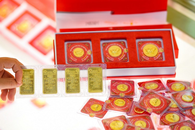Giá vàng trong nước đứng yên trong sáng 19/1 - Ảnh minh họa.