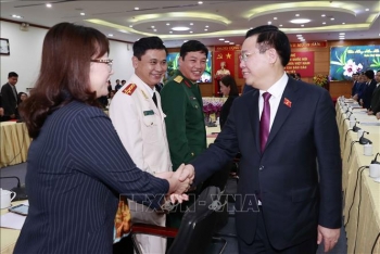 Chủ tịch Quốc hội thăm, làm việc và chúc Tết tại tỉnh Lào Cai