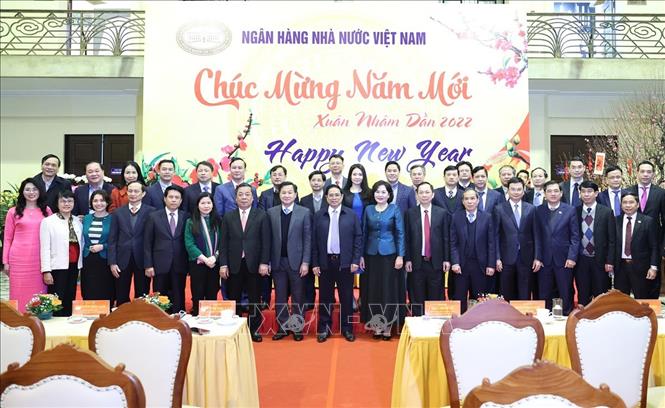 Thủ tướng: Ngành Ngân hàng có vai trò then chốt trong các cân đối lớn của nền kinh tế Chú thích ảnh