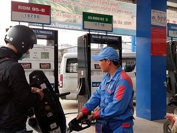 Sẽ tăng thêm 2,4 triệu m³ xăng, dầu nhập khẩu trong quý II/2022