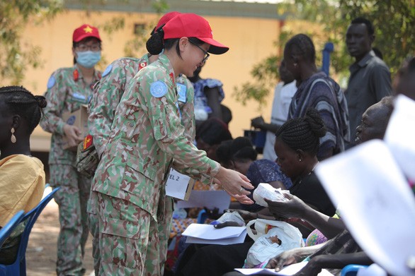 Bác sĩ Việt Nam tuyên truyền về chăm sóc sức khỏe sinh sản cho phụ nữ Nam Sudan