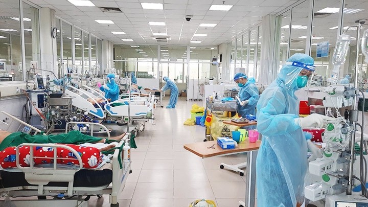 Tin COVID hôm nay sáng 18/3: Trẻ từ 5-16 tuổi là F0 điều trị tại nhà liên hệ y tế ngay khi khó thở