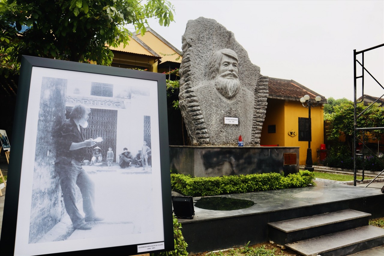 25 năm, Hội An nhớ Kazik