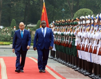 Toàn cảnh chuyến thăm chính thức Việt Nam của Tổng thống Sierra Leone và phu nhân