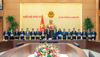 Chủ tịch Quốc hội tiếp Trưởng các Cơ quan đại diện của Việt Nam ở nước ngoài
