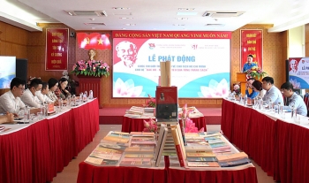 Phát động cuộc thi giới thiệu sách "Bác Hồ - niềm tin yêu qua từng trang sách""