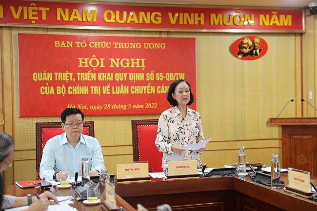Tạp chí Xây Dựng Đảng - Hội nghị quán triệt, triển khai Quy định số 65-QĐ/TW của Bộ Chính trị “Về luân chuyển cán bộ”