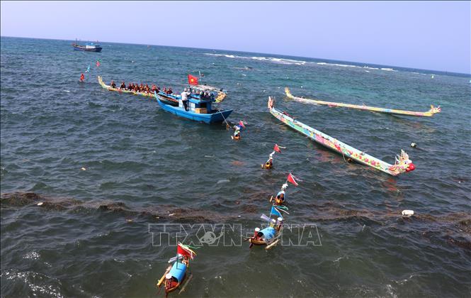 Đặc sắc Lễ khao lề thế lính Hoàng Sa Chú thích ảnh