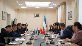 Đại sứ Việt Nam tại Uzbekistan Đặng Minh Khôi trình Quốc thư; hội đàm với loạt bộ, ngành, thúc đẩy quan hệ song phương
